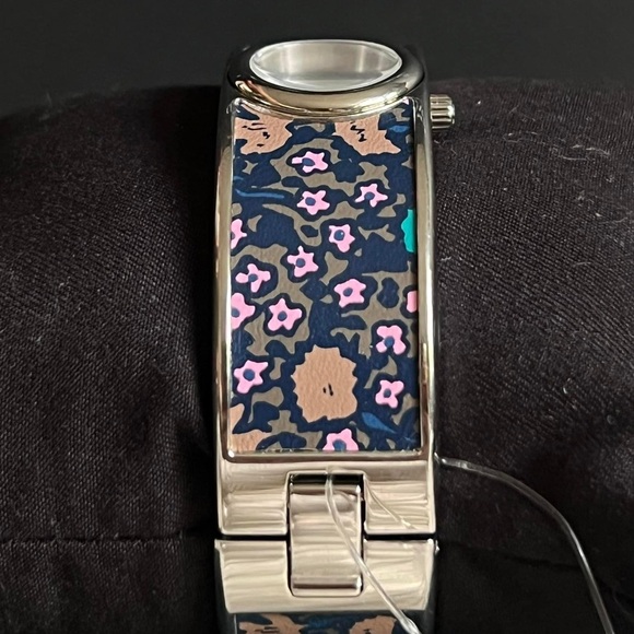 W6198 - Coach Scout Bangle Watch in Blue Floral - Picture 8 of 14